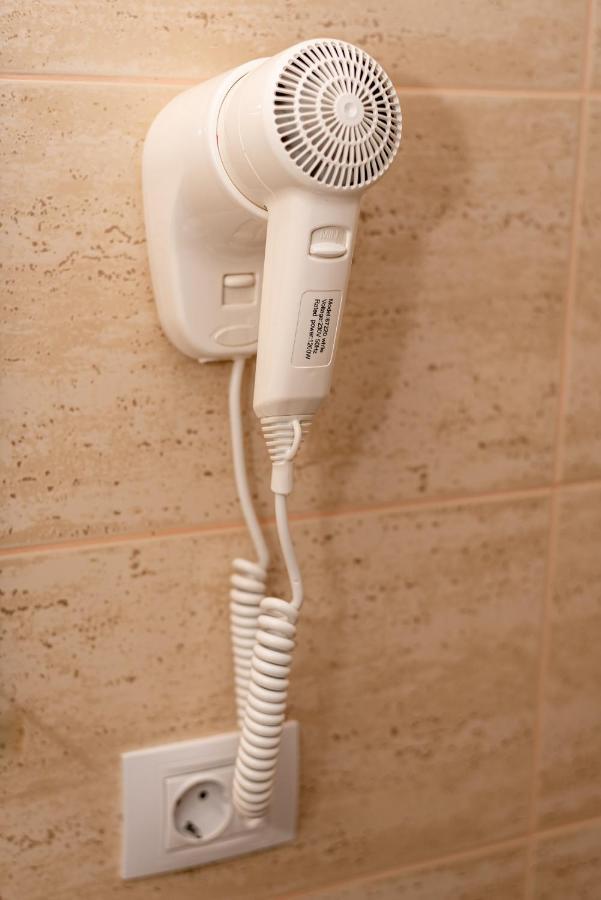 K'Raman Hotel Râmnicu Vâlcea Екстериор снимка