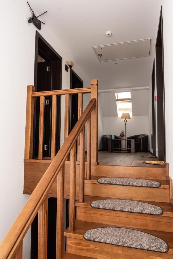 K'Raman Hotel Râmnicu Vâlcea Екстериор снимка